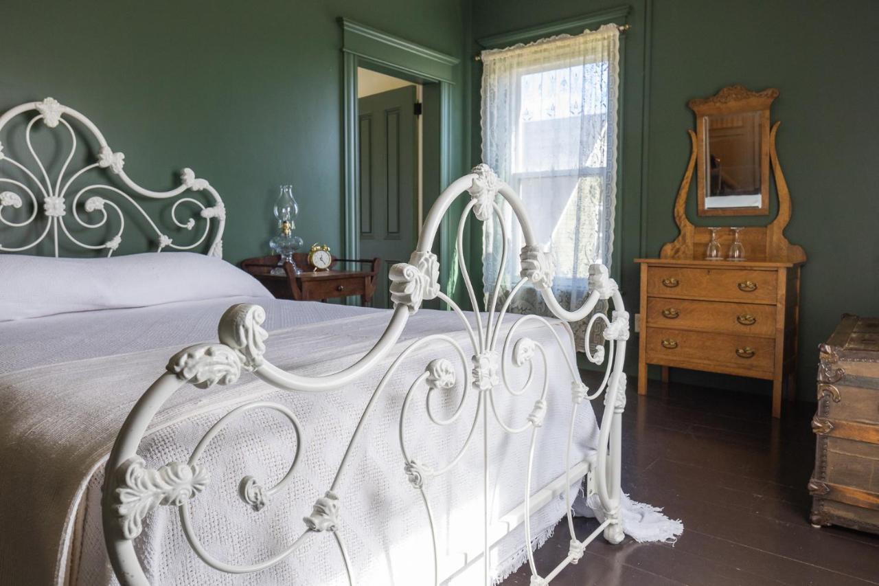Hôtel Château Albert Bertrand Extérieur photo