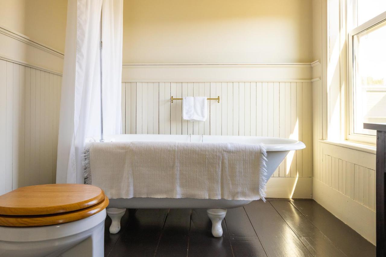 Hôtel Château Albert Bertrand Extérieur photo