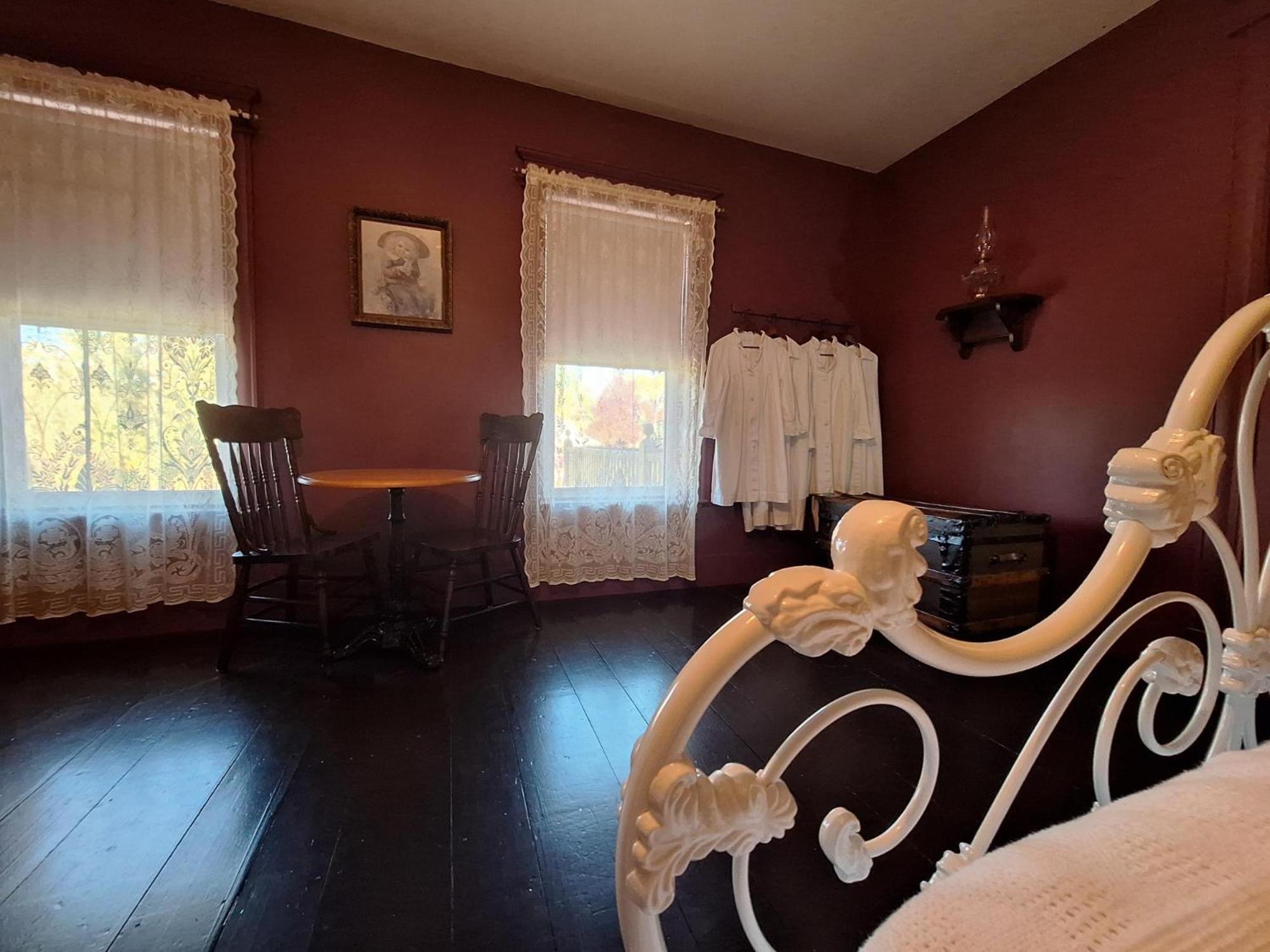 Hôtel Château Albert Bertrand Extérieur photo