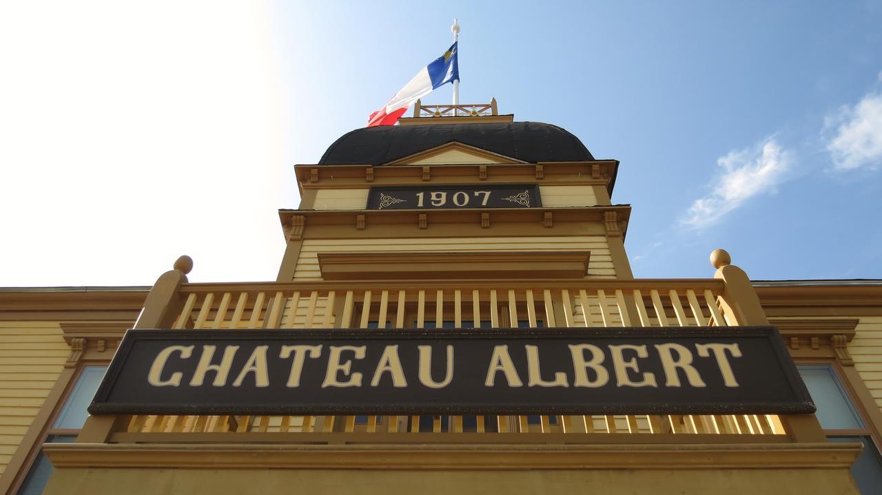 Hôtel Château Albert Bertrand Extérieur photo