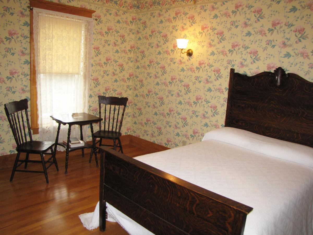 Hôtel Château Albert Bertrand Extérieur photo