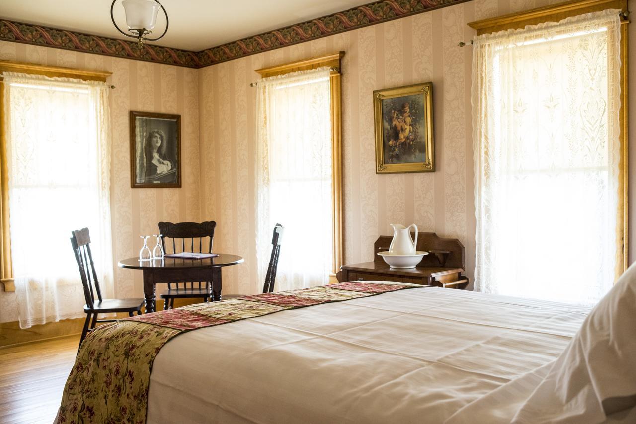 Hôtel Château Albert Bertrand Extérieur photo